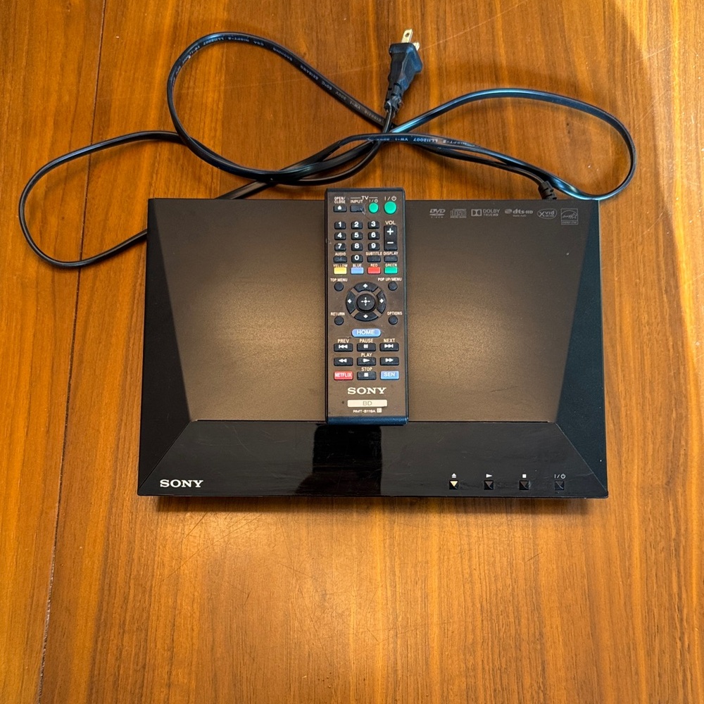 Sony Black Blu-ray Player with Remote Control